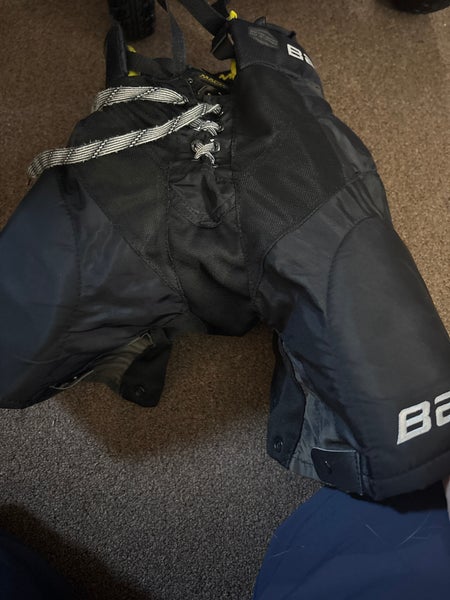 Bauer Mach youth medium hockey pants