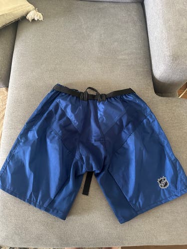 Pro stock Bauer pant shell XL Vancouver Canucks stick in rink-brand new