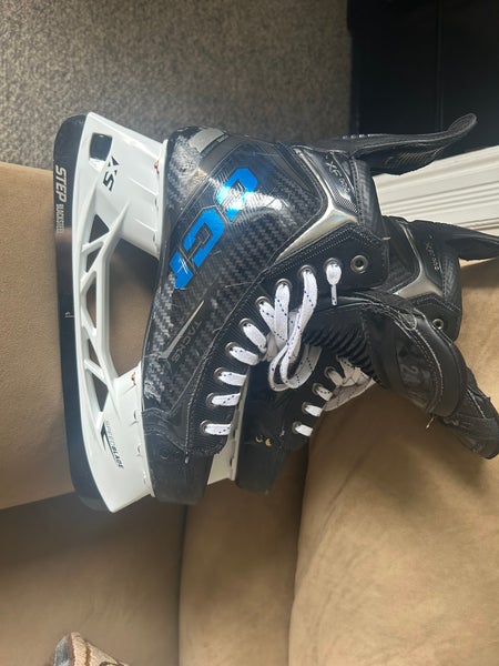 CCM Tacks XF Pro Hockey Skates Regular Width Pro Stock 8 (Used)