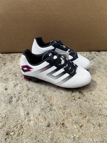 Lotto Maestro 700 IV FG Jr Size 1.5 White Pink Brand New Soccer Cleats