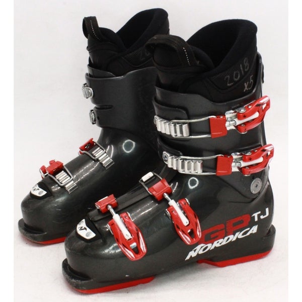 Nordica GP TJ Junior Ski Boots - Size 5.5 / Mondo 23.5 Used