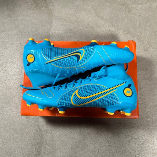 Nike Mercurial Superfly 8 Academy FG/MG Soccer Cleats