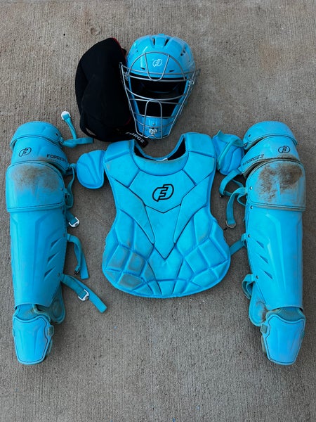 Sky Blue XS3 Force 3 Catchers gear Set