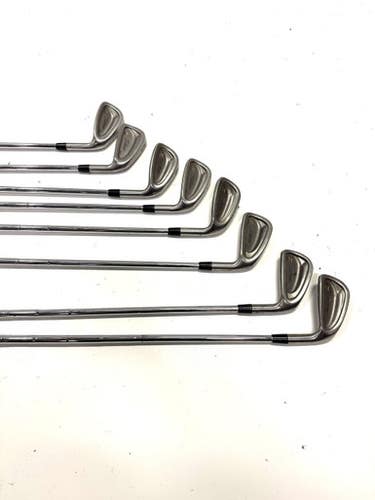 Used Titleist DCI 981 Mens Iron Set RH 3I-PW 11860-S000292225