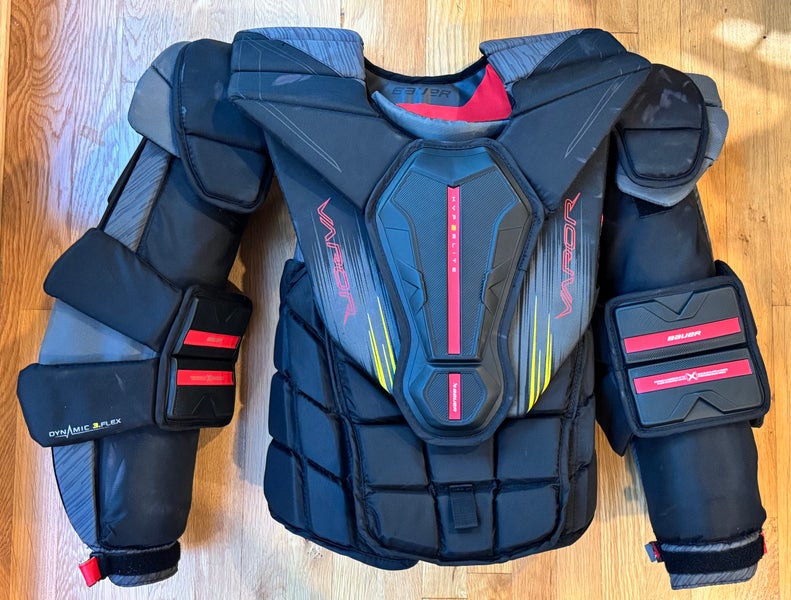 XL 2024 Bauer Vapor Hyperlite 2 Goalie Chest Protector (Used- LIKE NEW)