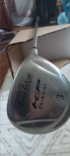 Tour Edge 3W - H5P - RH Graphite Shaft