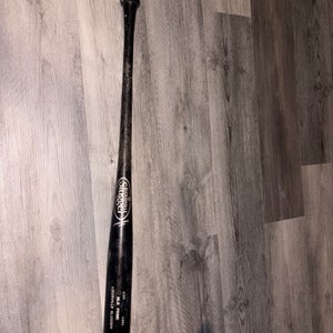 Louisville Slugger C243 Ash Bat (-3)  30.5 oz 33.5" (Used)