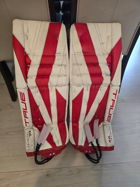 2024 29" True Catalyst 7X3 Goalie Leg Pads (Used)