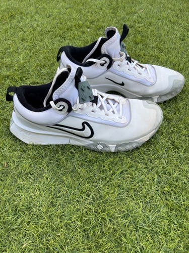 Nike Air Diamond Varsity Turf Mens Size 11