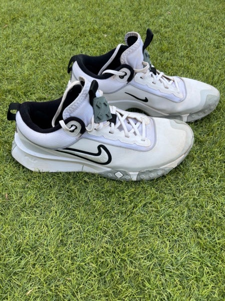 Nike Air Diamond Varsity Turf Mens Size 11