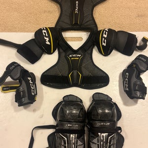 CCM JR Small -Shoulder pads, elbow pads, shin guards
