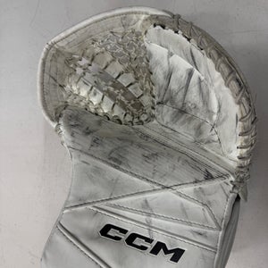 CCM axis 2.5 goalie glove