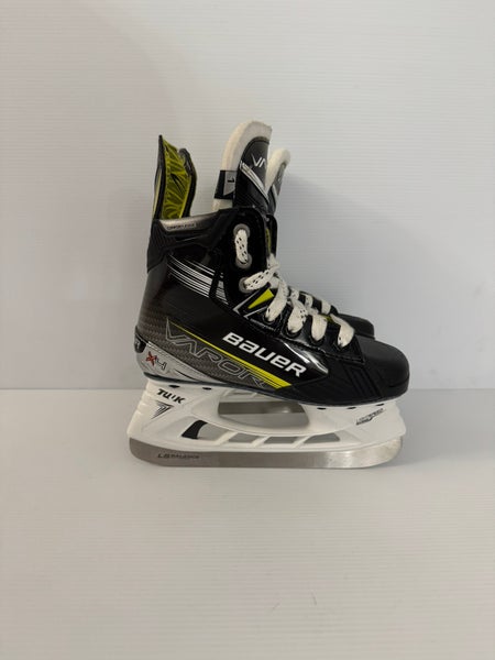 New Bauer Vapor X4 Hockey Skates R: Size 1 EE L: Size 1 D