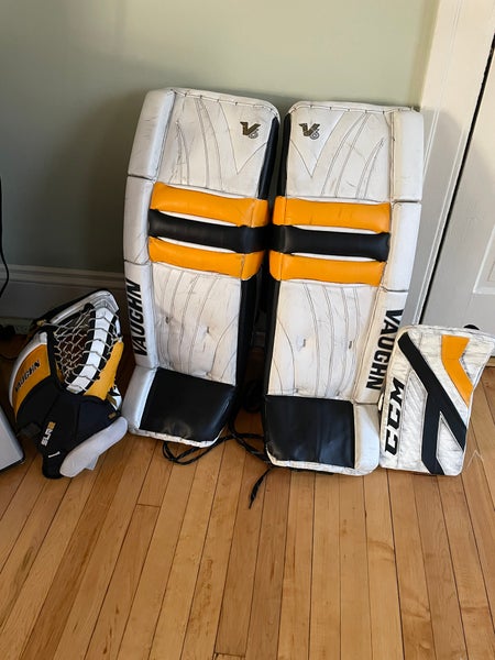 33" Vaughn Regular Goalie Full Set Pro Stock (Used)