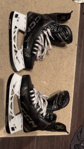 2024 CCM Tacks XF Pro Hockey Skates Extra Wide Width 7.5 (Demo used)