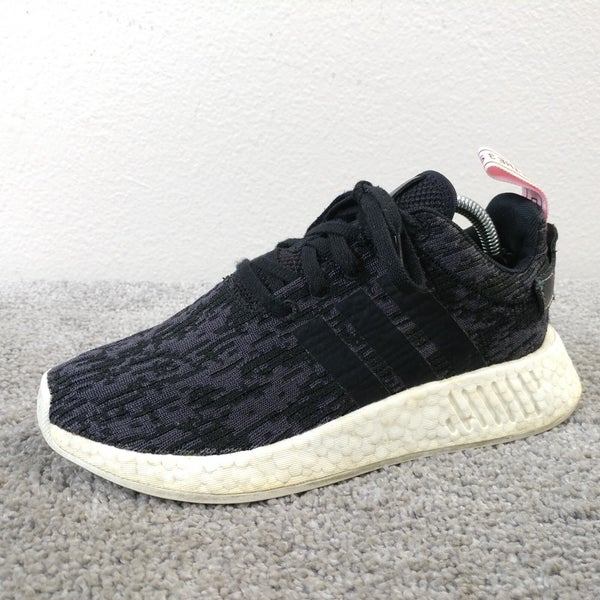 Adidas Original NMD R2 Womens Size 6 Running Shoes Black Sneakers Low Top