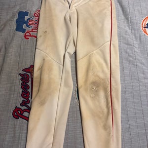 White Men's Adult Medium Under Armour Game Pants (Used)