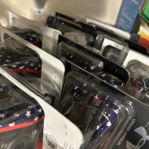Flash sale : new under armor lacrosse goggles
