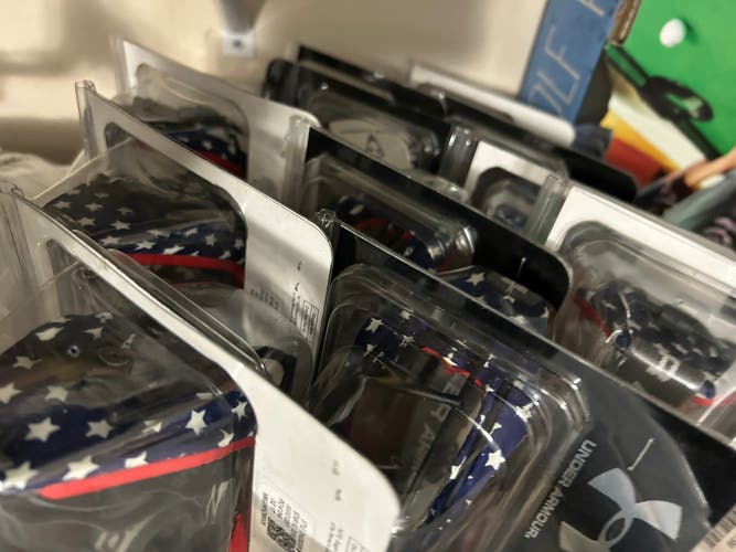 Flash sale : new under armor lacrosse goggles
