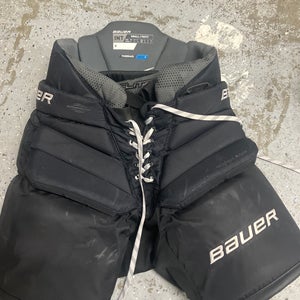 Intermediate Small 2024 Bauer Elite Hockey Goalie Pants Pro Stock (Used)