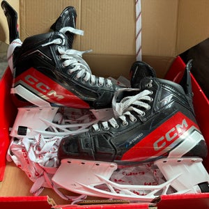 CCM JetSpeed FT6 Pro Hockey Skates Regular Width 8 (Used)