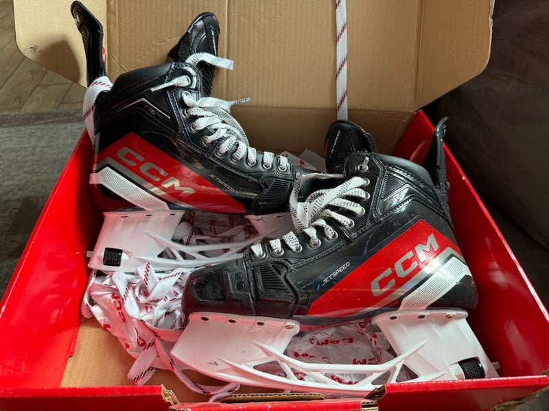 CCM JetSpeed FT6 Pro Hockey Skates Regular Width 8 (Used)