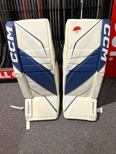 31"  2022 CCM Eflex 6.9 Goalie Leg Pads  (New)