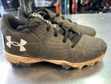 Used Under Armour CLEAT BB/SB Cleats Black Junior 04 11868-S000064102