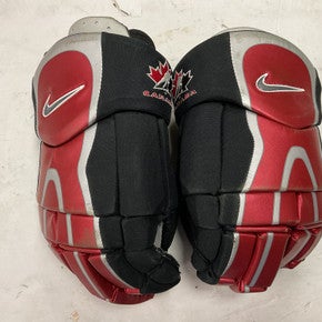 Used Nike Canada AIR Senior Gloves White/Black/Red 14 1/2" 11855-S000188271
