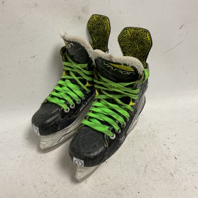 Used Bauer VAPOR 3X Junior Hockey Skate Junior 03 11855-S000188133