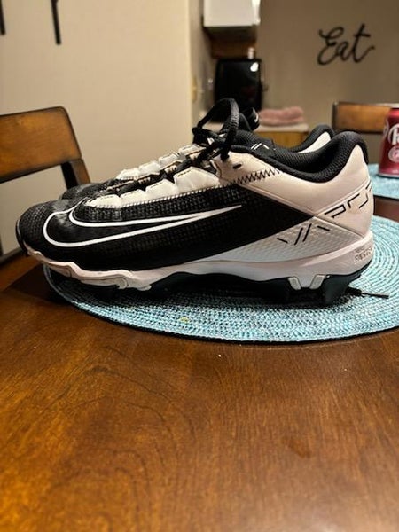 Men's Size M 8.0 (W 9.0) Nike (Used)