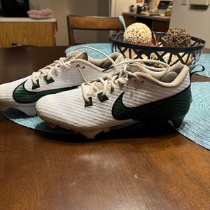 Men's Size M 9.5 (W 10.5) Nike (Used)