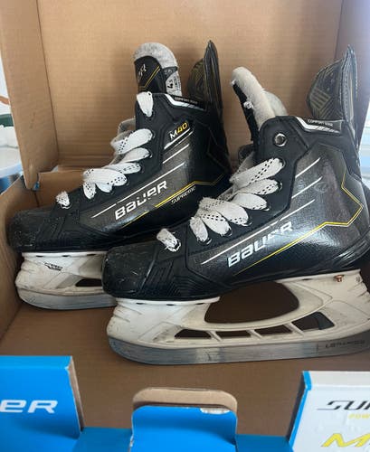 Bauer S24 Supreme Comp (SMU) Hockey Skates Size 4.5 (Used) with extra blades