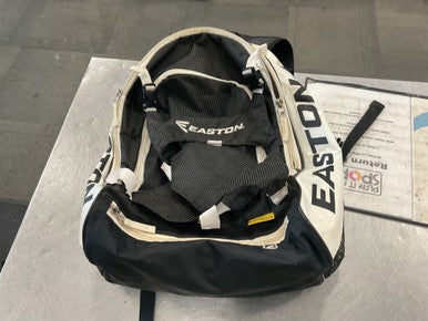 Used Easton 2 BAT BACKPACK BB/SB Player Backpack White 11614-S000217693