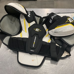 Used Easton SYNERGY Senior Shoulder Pads SM 11614-S000217586