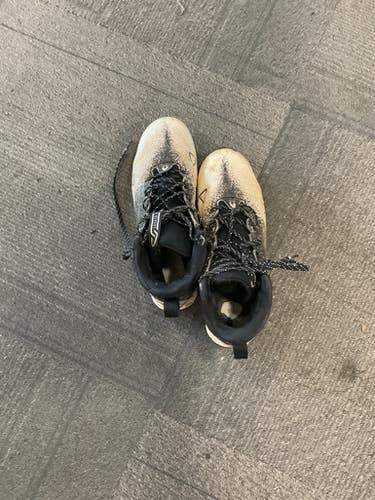Used Under Armour LAX Cleats Mens Black Senior 8.5 11614-S000217565