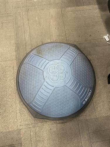 Used Bosu Exercise Accessory Other 11614-S000217556
