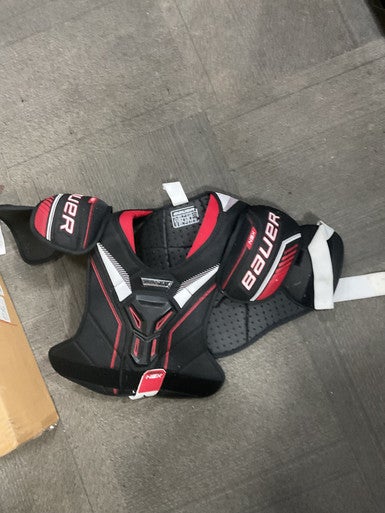 Used Bauer NSX Senior Shoulder Pads LG 11614-S000217552