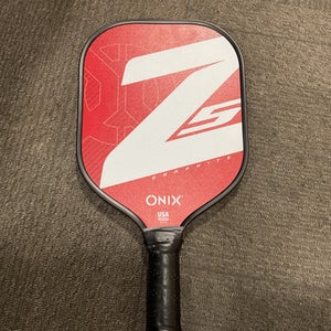 Used Onix GRAPHITE Z5 Pickleball Racquet Red 11614-S000217467