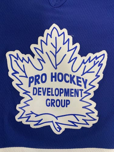 Pro Hockey Development XL game jersey #18