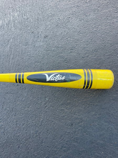 2025 Victus Yellow Crayon USABat Certified Bat (-10)  17 oz 27" (Used)