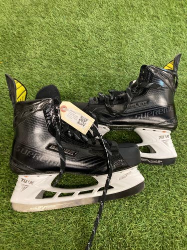 Senior Bauer Supreme MX3 Hockey Skates Extra Wide Width 9 (Used)