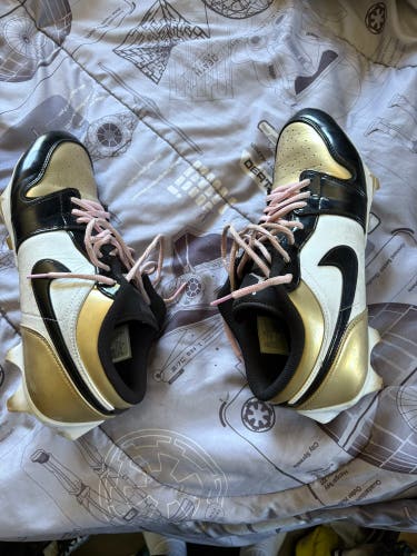 Gold Jordan 1 Low Cleats