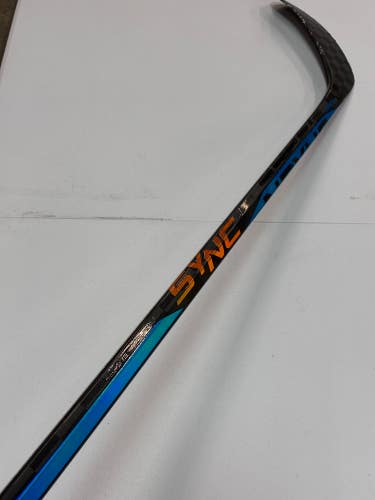 Senior Bauer Nexus Sync Hockey Stick Right Handed P92M (62")