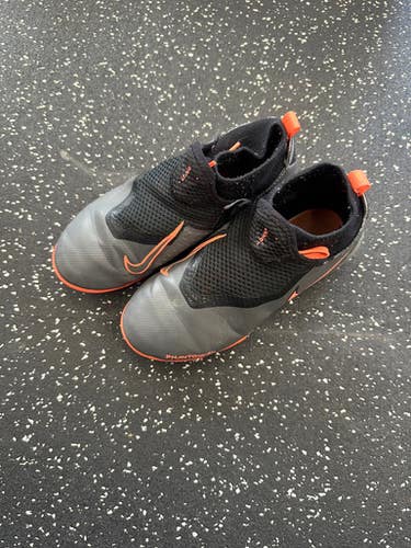 Used Nike Soccer Indoor Shoes Grey Junior 02 11849-S000029759