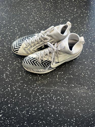 Used Nike Soccer Indoor Shoes White Junior 02.5 11849-S000029765