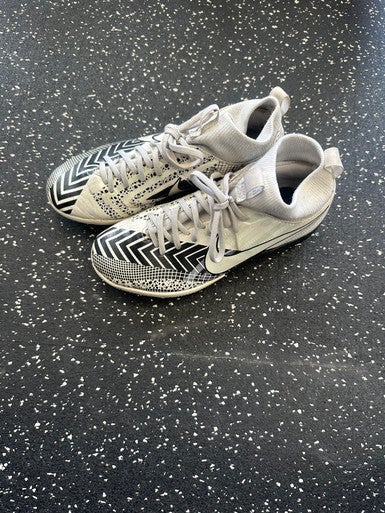 Used Nike Soccer Indoor Shoes White Junior 02.5 11849-S000029765