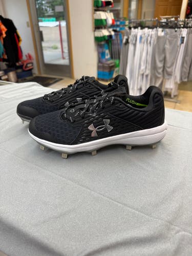 Under Armour Yard MT Metal Baseball Cleats - Size 7