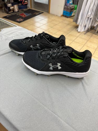 Under Armour Yard MT Metal Baseball Cleats - Size 9