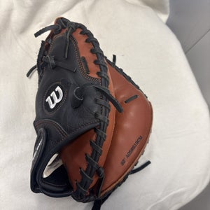 Junior Size 32 Inch Wilson A500 Baseball Catchers Mitt. A05RB19CM